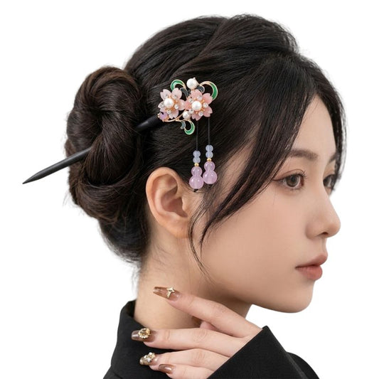 Kanzashi Avec Fleurs Roses Et Perles