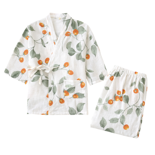 Kimono En Ensemble Pyjama Blanc Avec Motifs Fruits Et Feuilles