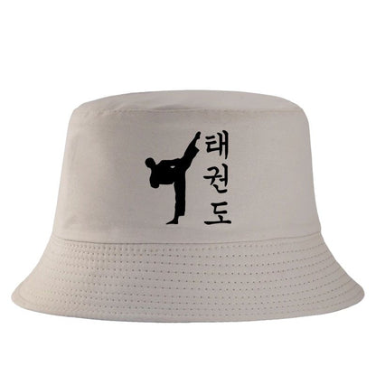Chapeau Streetwear Avec Silhouette Arts Martiaux