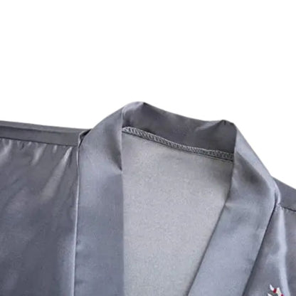 Kimono De Nuit En Satin Avec Motifs Grues Japonaises Élégantes