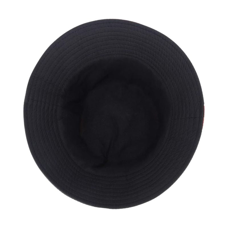 Chapeau Streetwear Avec Silhouette Arts Martiaux
