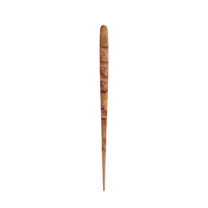 Cuillère Matcha En Bois Sculpté Motif Gravé Manche Long