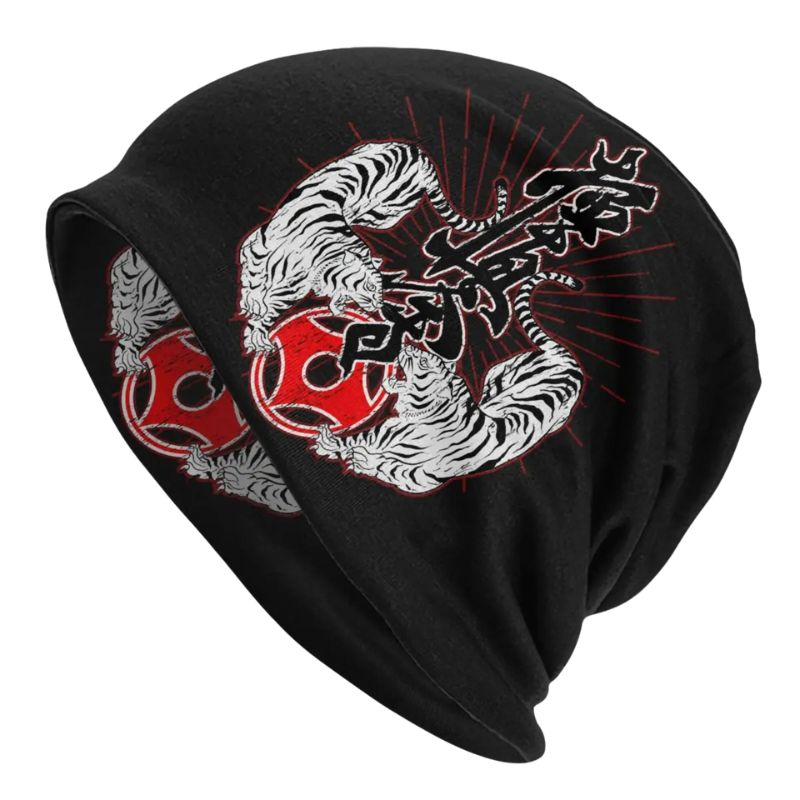 Bonnet Japonais Avec Motif Tigres Blancs Et Symbole Rouge