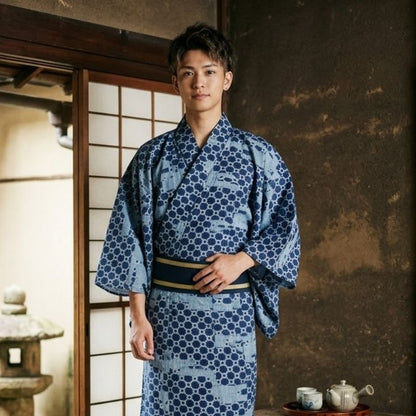 Kimono Japonais Bleu À Motifs Géométriques