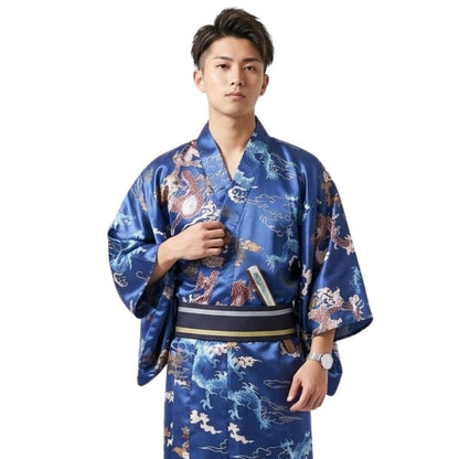 Kimono Japonais Bleu Satiné Avec Motifs Dragons