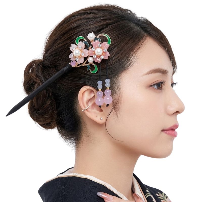 Kanzashi Avec Fleurs Roses Et Perles