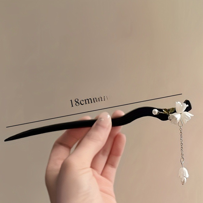 Kanzashi Japonais Élégant Avec Ornement Fleur Et Pendentif