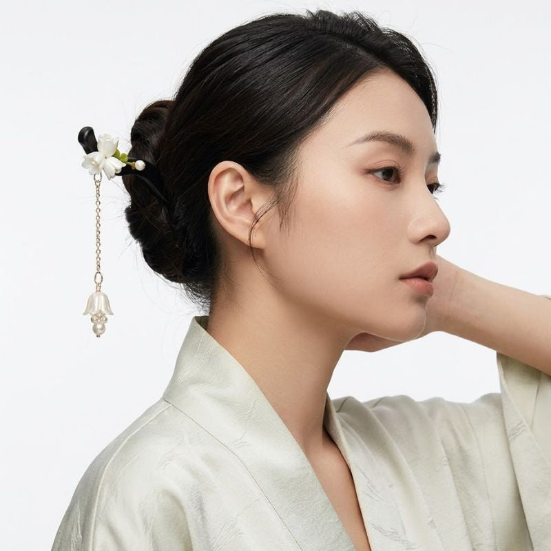 Kanzashi Japonais Élégant Avec Ornement Fleur Et Pendentif