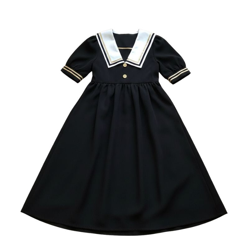 Robe Japonaise En Design Kawaii Avec Détails Classiques