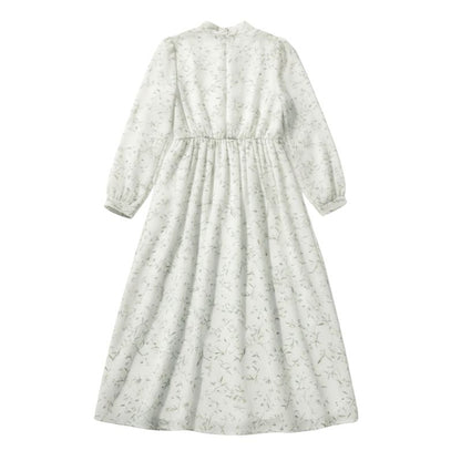 Robe Japonaise En Style Champêtre Avec Coupe Midi