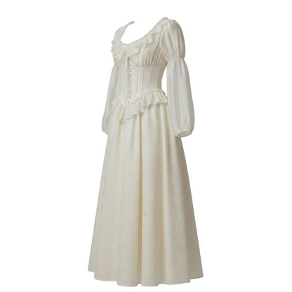 Robe Japonaise Avec Design Élégant