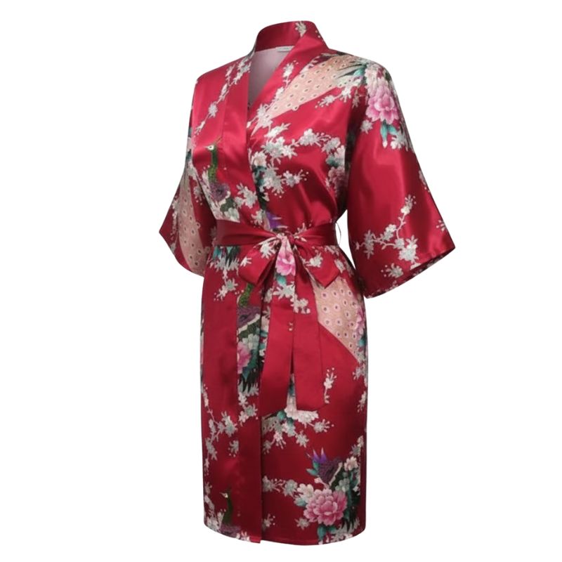 Kimono En Satin Rouge Avec Motifs Floraux Et Paon