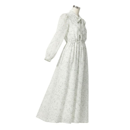 Robe Japonaise En Style Champêtre Avec Coupe Midi