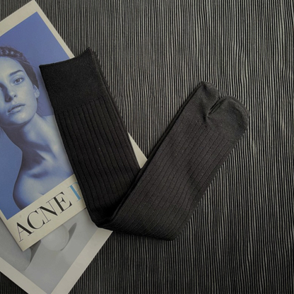 Chaussette Japonaise Style Tabi Moderne Avec Texture Côtelée