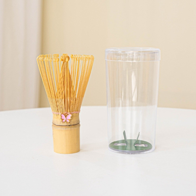 Fouet Matcha En Bambou Naturel Avec Ornement Papillon