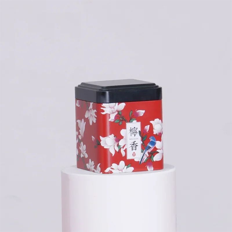 Boîte à Thé Japonaise Rouge à Décor Traditionnel