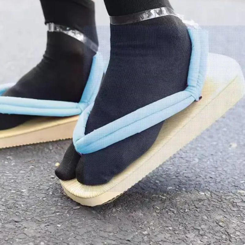 Sandales Geta En Bois Léger Avec Lanière Épaisse