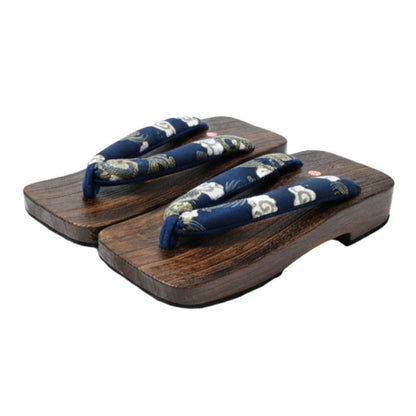 Sandales Geta Traditionnelles Avec Motif Dragon Stylisé