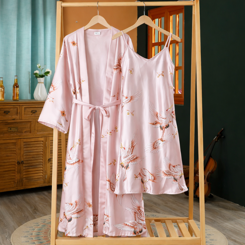 Ensemble Kimono En Satin Avec Motifs Grues