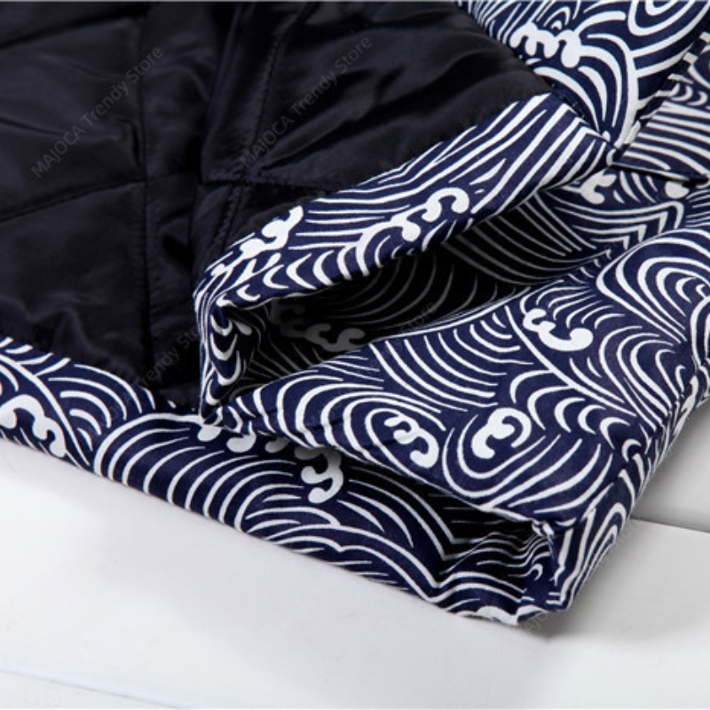 Hanten Homme Japonais Gris à Motif Vagues Traditionnelles