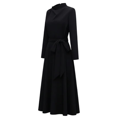 Robe Japonaise Avec Coupe Trapèze Et Ceinture Nouée