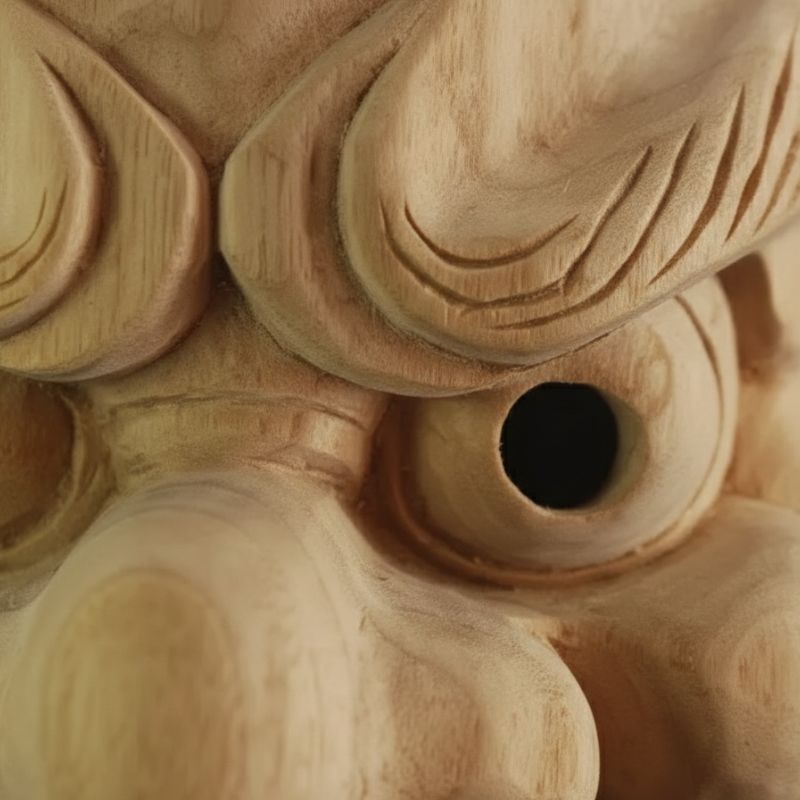 Masque Nô En Bois Avec Expression Démoniaque
