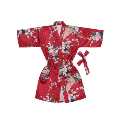 Kimono En Satin Rouge Avec Motifs Floraux Et Paon