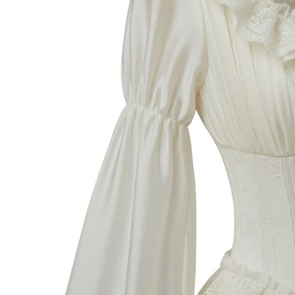 Robe Japonaise Avec Design Élégant