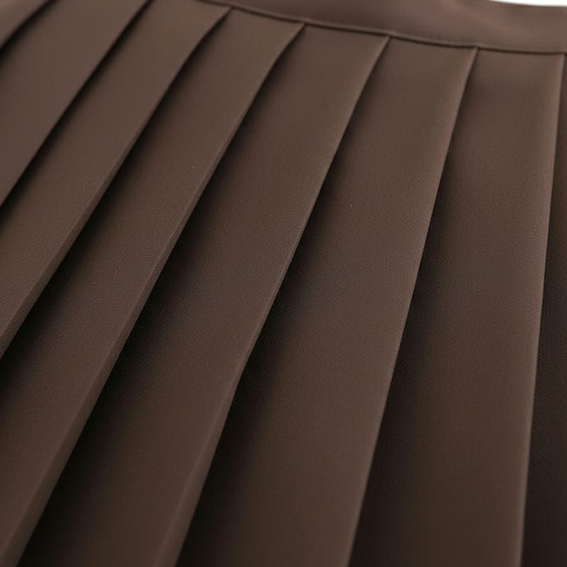 Uniforme Japonais Marron Avec Col Marin Et Jupe Plissée