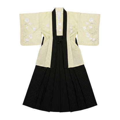 Kimono Japonais Traditionnel Avec Haori Clair Et Hakama Rayé