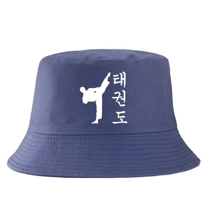 Chapeau Streetwear Avec Silhouette Arts Martiaux