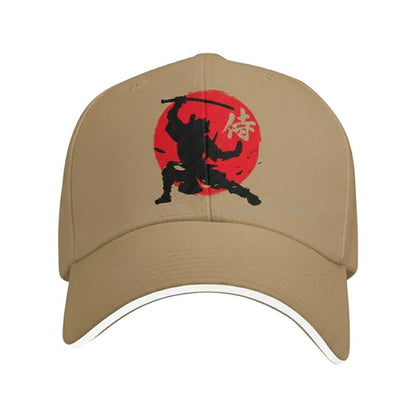 Casquette Japonaise Style Ninja Avec Silhouette Guerrier Dynamique