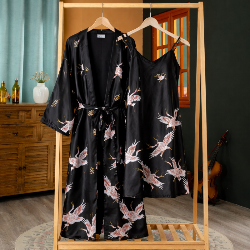 Ensemble Kimono En Satin Avec Motifs Grues