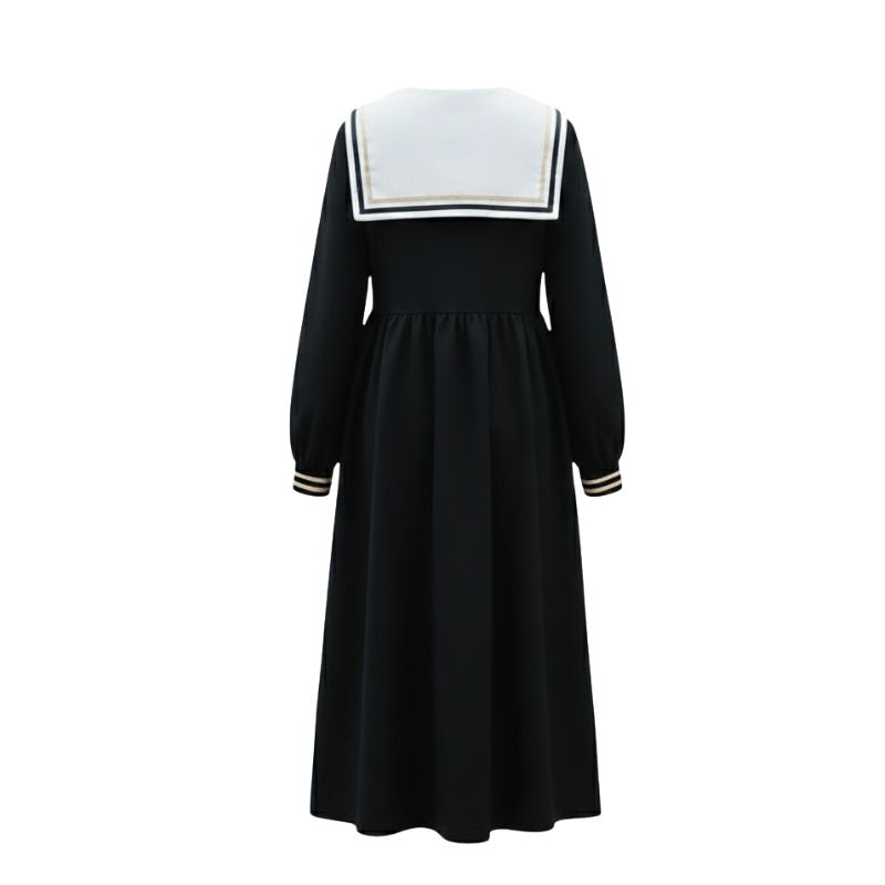 Robe Japonaise En Design Kawaii Avec Détails Classiques