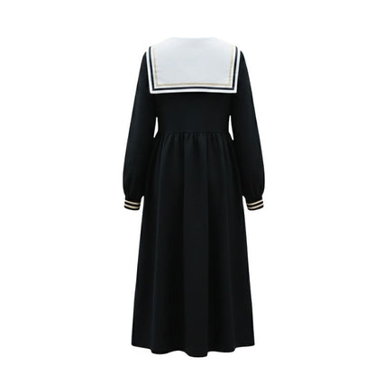 Robe Japonaise En Design Kawaii Avec Détails Classiques