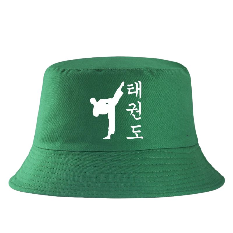 Chapeau Streetwear Avec Silhouette Arts Martiaux