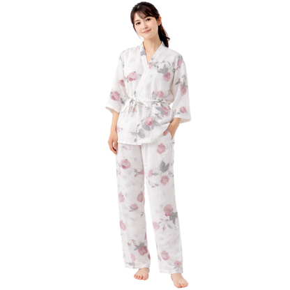 Kimono En Ensemble Pyjama Blanc Avec Motifs Fleurs Douces