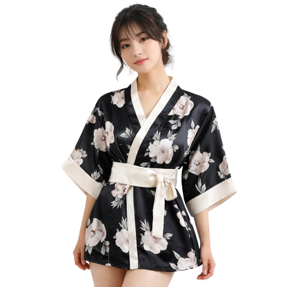 Kimono En Satin Noir Avec Fleurs Japonaise