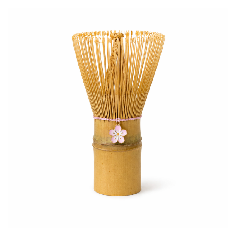 Fouet Matcha Artisanal Avec Brins Serrés Et Ornement Sakura, Fouet Matcha Artisanal 