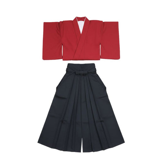 Kimono Japonais Traditionnel Rouge Avec Hakama Noir Élégant, Kimono Japonais Traditionnel Rouge 