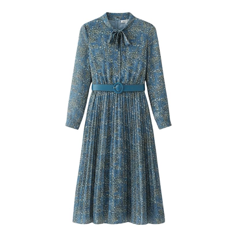 Robe Japonaise En Tissu Fluide Avec Coupe Longue Élégante, robe japonaise élégante