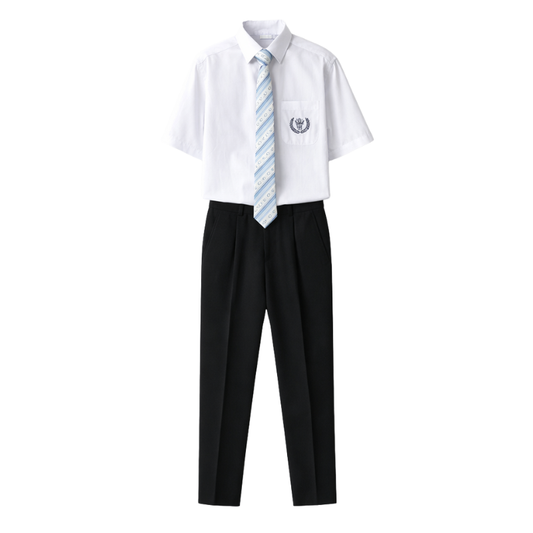 Uniforme Japonais en Chemise Blanche Et Cravate Rayée, uniforme japonais