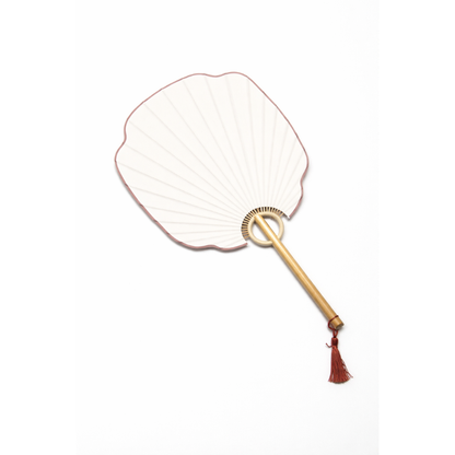 Éventail Japonais Style Traditionnel Avec Forme Coquille Raffinée, Éventail Japonais Blanc